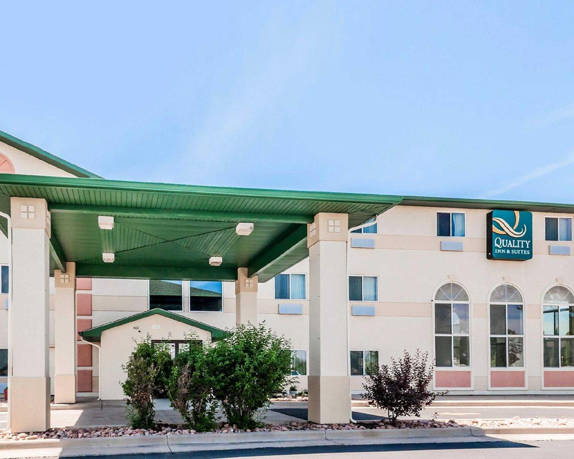 Comfort Inn & Suites Pueblo Exteriör bild